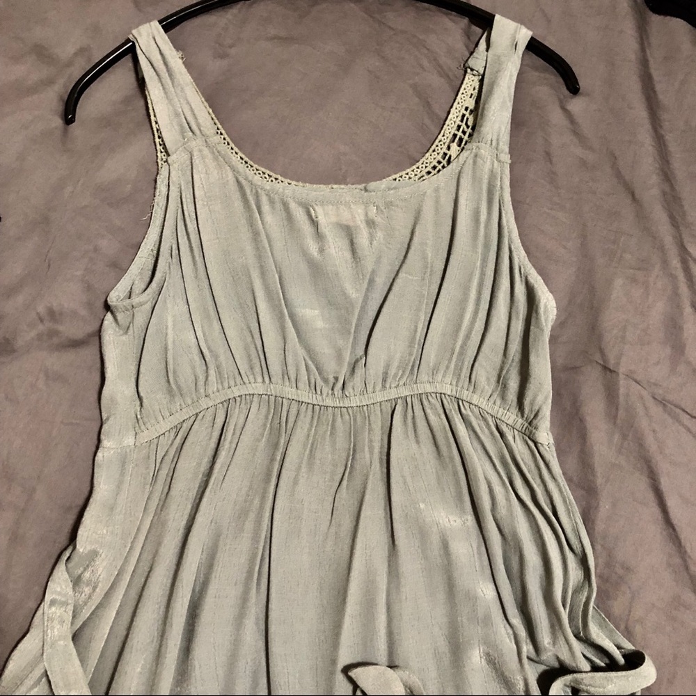 Cute olive color dress size small crochet design - Picture 5 of 6